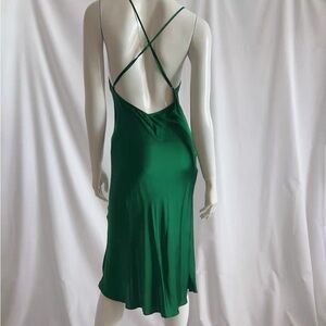 ✨ CREME Cacti Vintage-Inspired Emerald Green Silk Slip Dress – Size M